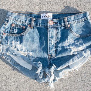 One teaspoon brand bandits jean shorts size 28